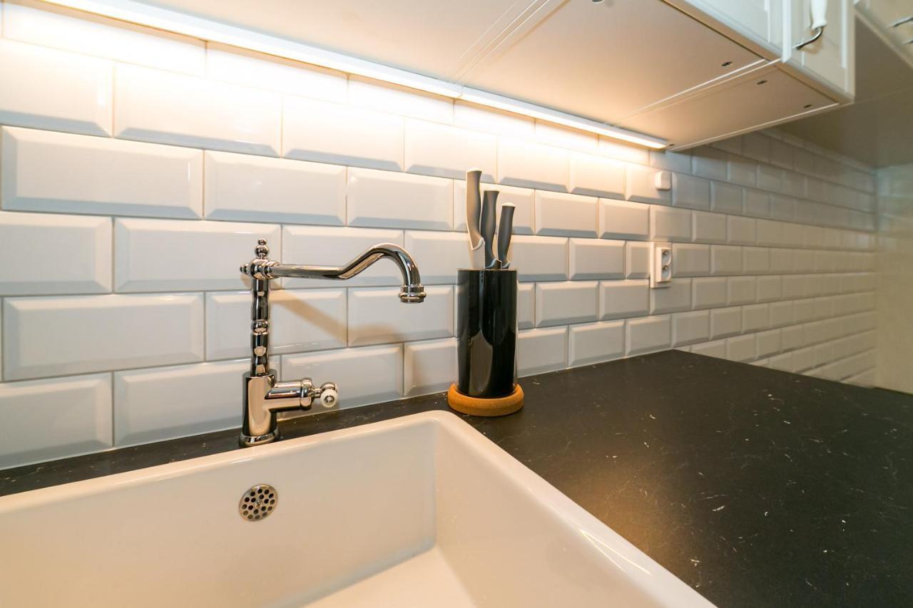 New Studio 3 - Self Check In, Parking Possible, Weekend Free Parking Bratislava Luaran gambar