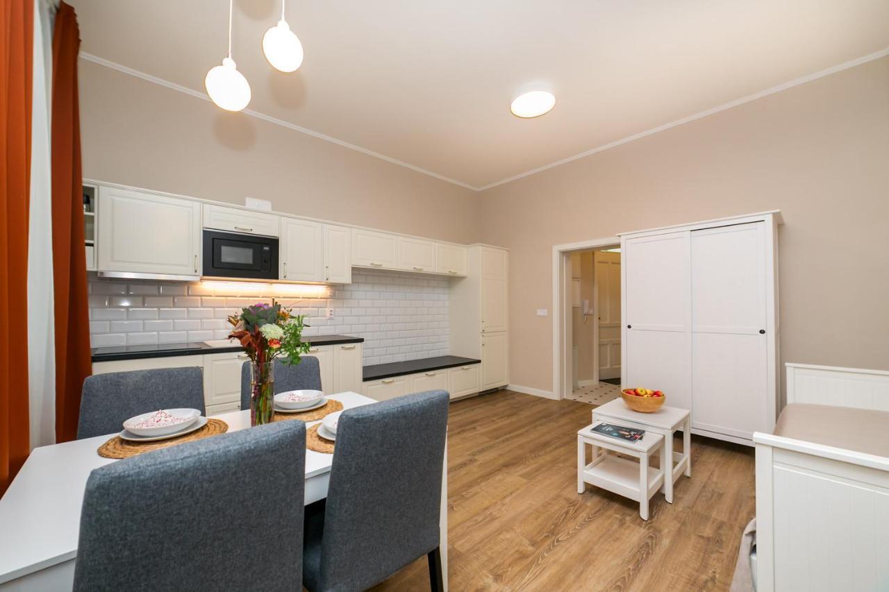 New Studio 3 - Self Check In, Parking Possible, Weekend Free Parking Bratislava Luaran gambar